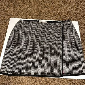 Tommy Hilfiger Wrap Style Wool Skirt size 14